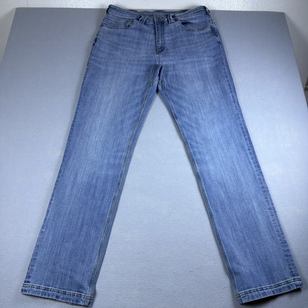 Duluth Trading Ballroom Double Flex Jeans Mens 36x34 Blue Relaxed Fit Light Wash